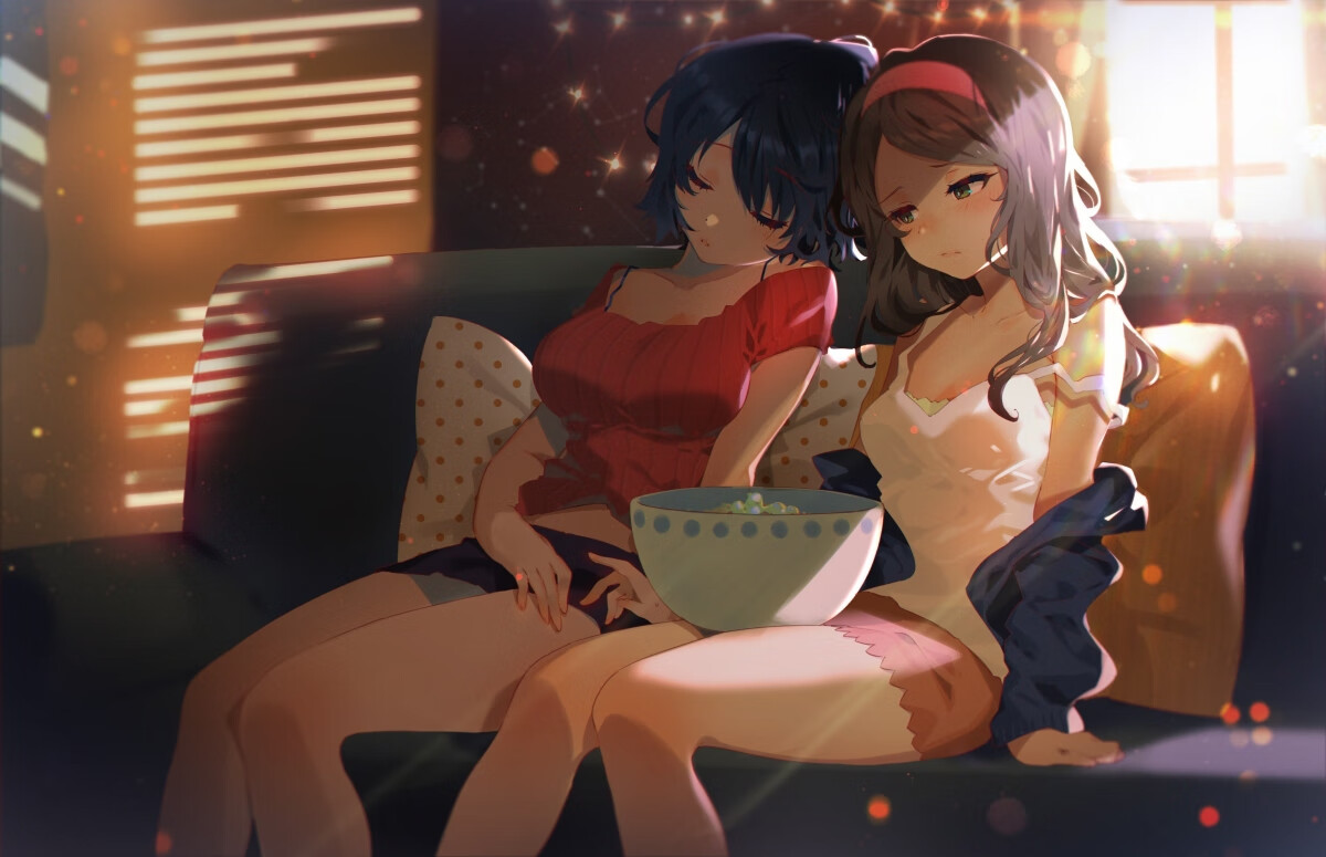 特色足球文化融合创新，行业品牌影响力持续扩大，足球文创产品
