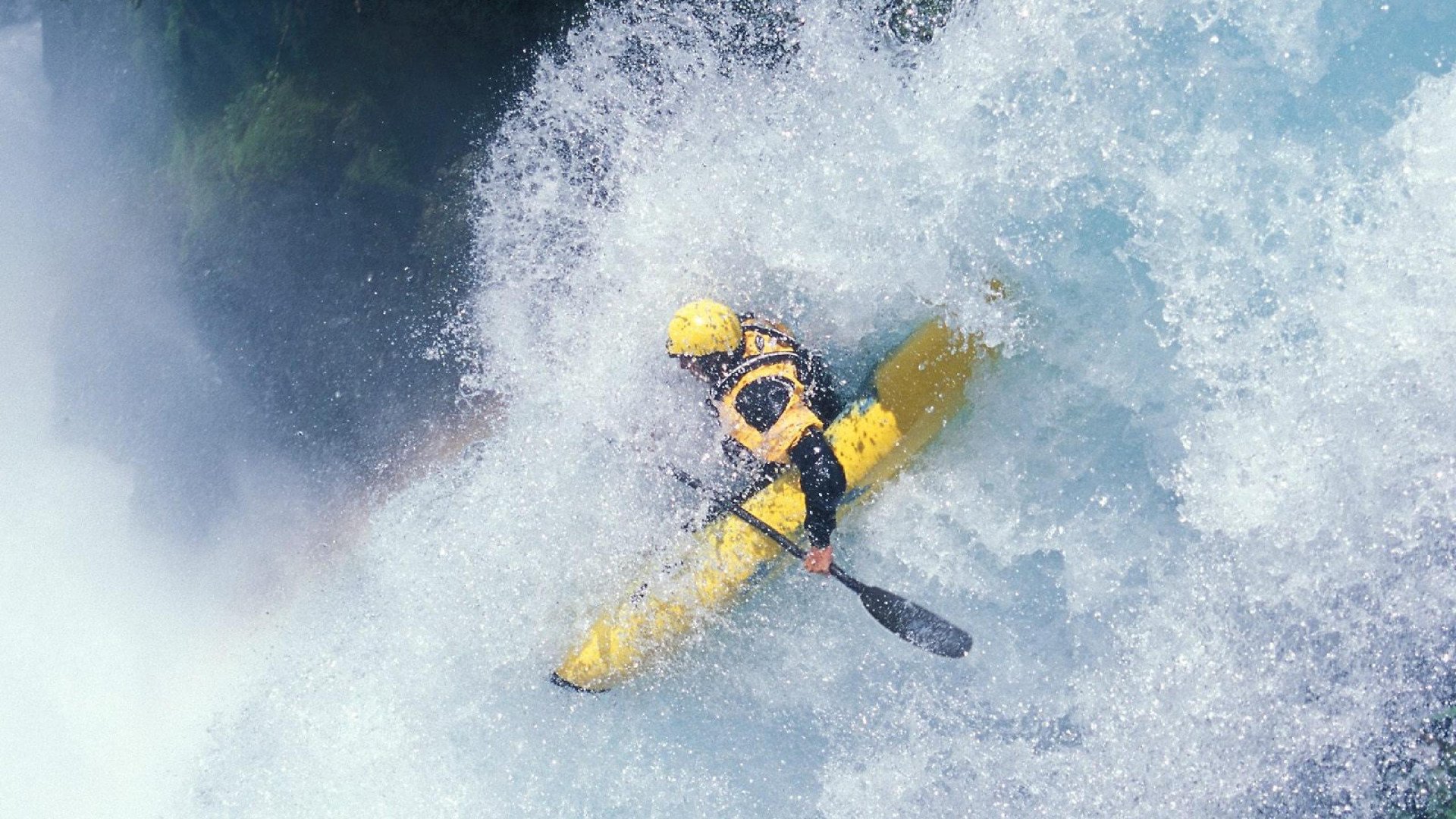 后场突袭：精彩快攻引爆全场，后场百科